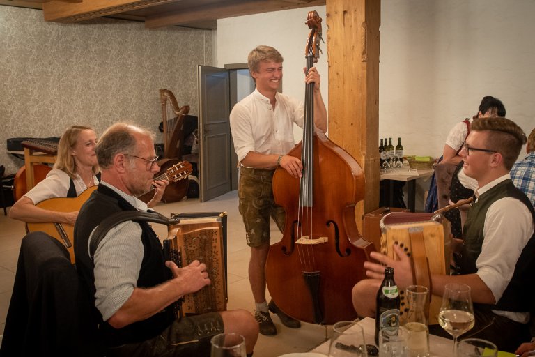 Volksmusikseminar in Oberteisbach